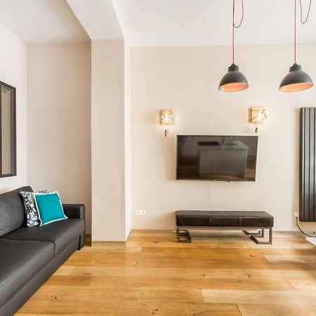 Design Et Confort Near Champs Elysees 파리 외부 사진